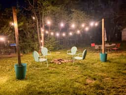 Sleeps 8|Walk to Oaklawn |Free Parking|Fire pit - Image 4
