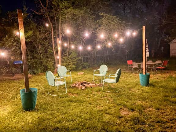 Sleeps 8|Walk to Oaklawn |Free Parking|Fire pit - Image 4